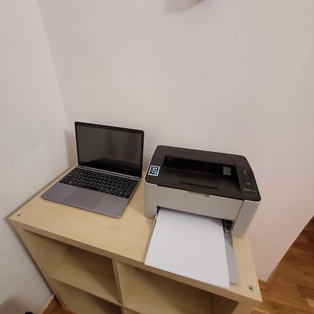 Anastasia Balcescu Apart 4 Self Check In Code From 2Pm Kitchen And Bedroom Bukarest Eksteriør billede
